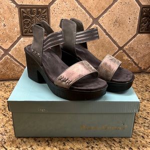 Pierre Dumas -Size 8